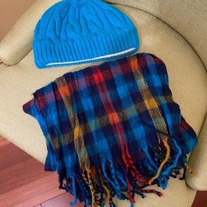 Gap Skully and Scarf